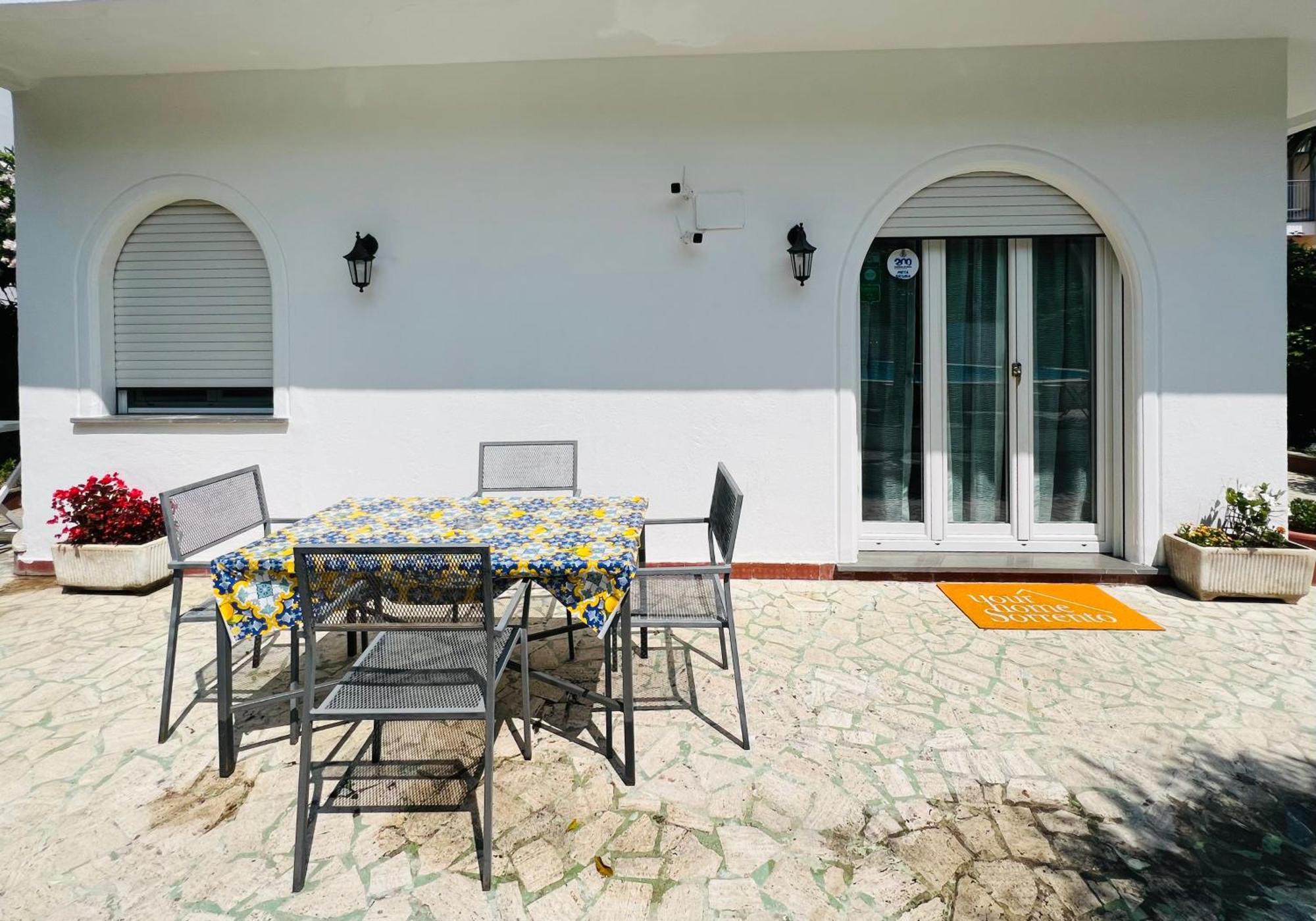 Yourhome - Villa Sorrento Meta Luaran gambar