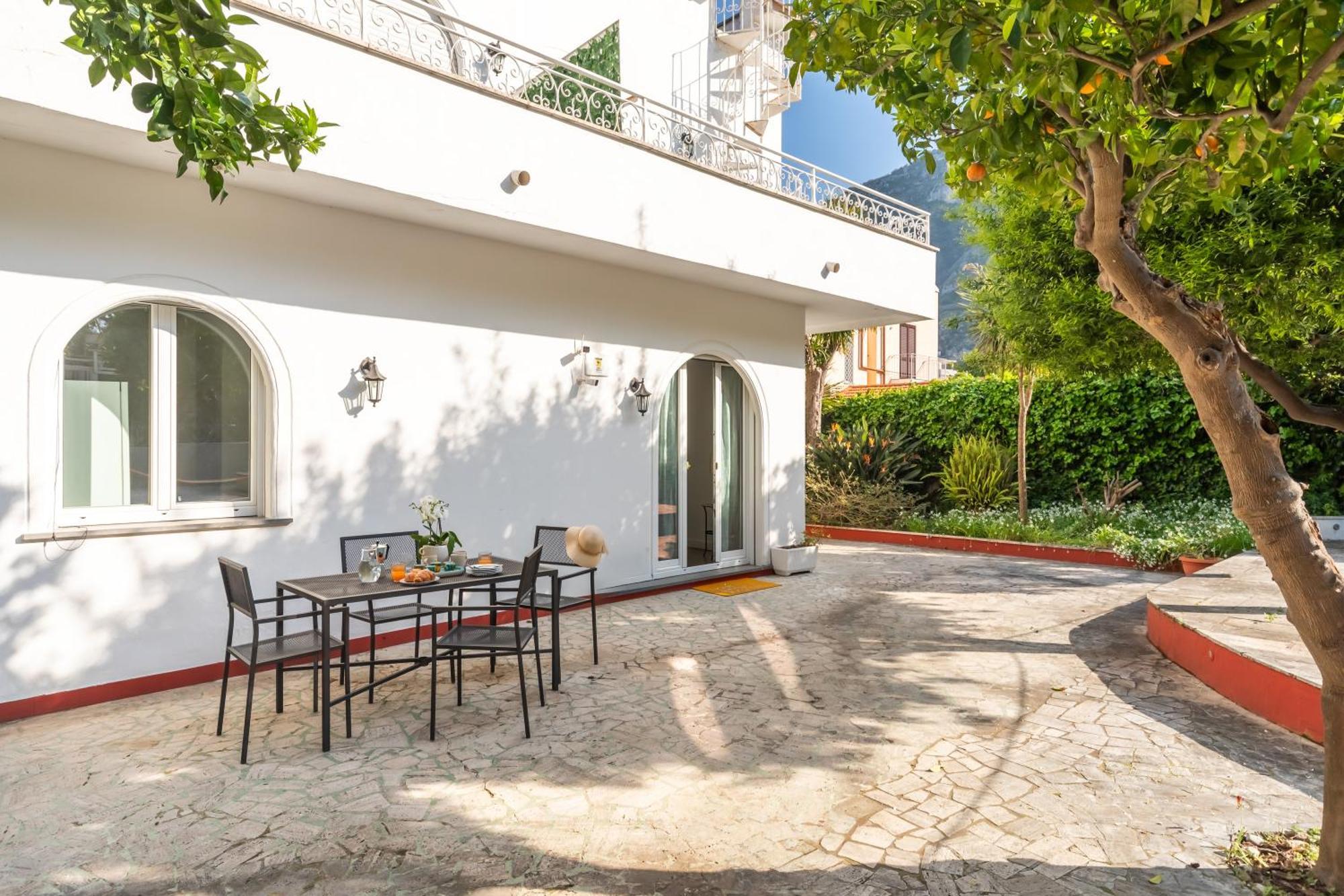 Yourhome - Villa Sorrento Meta Luaran gambar